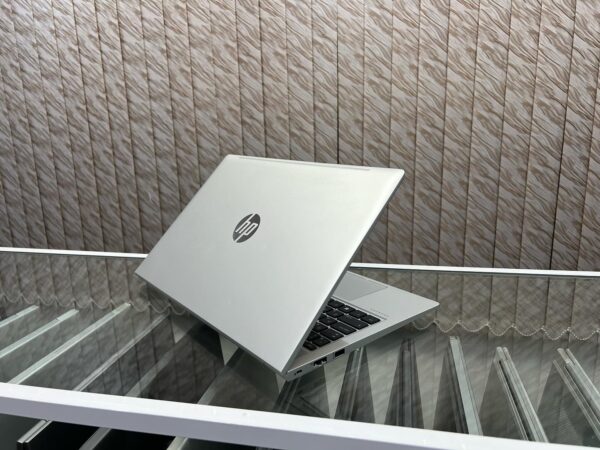 Hp Probook 450 G8 - Image 3